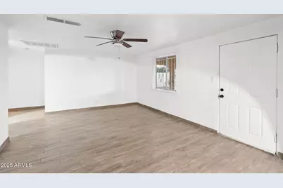 1326 W Cheryl Drive, Phoenix, AZ 85021 - Photo 16