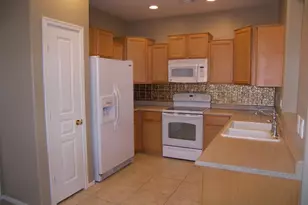 146 E Catclaw St, Gilbert, AZ 85296 - Photo 4