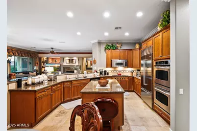 13441 W La Vina Drive, Sun City West, AZ 85375 - Photo 18