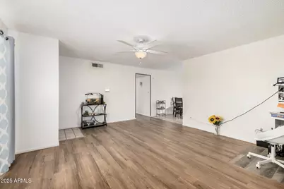 7520 W Glenrosa Avenue, Phoenix, AZ 85033 - Photo 6