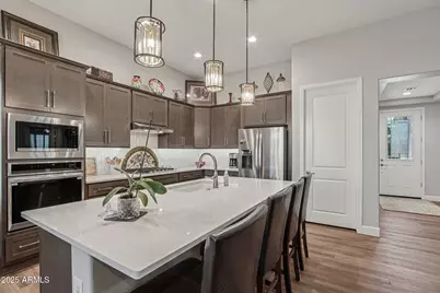 16638 W Monterey Way, Goodyear, AZ 85395 - Photo 10