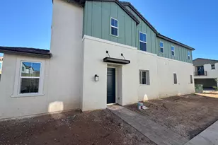 2452 W Maximo Wy, Phoenix, AZ 85085 - Photo 4