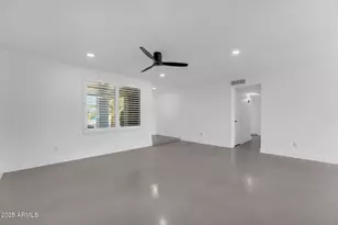 1739 W Banff Ln., Phoenix, AZ 85023 - Photo 10