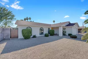 1739 W Banff Ln., Phoenix, AZ 85023 - Photo 2