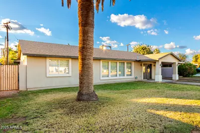 4112 N 4th Avenue, Phoenix, AZ 85013 - Photo 2