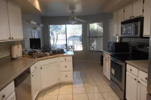 19216 N 93rd Dr, Peoria, AZ 85382 - Photo 2