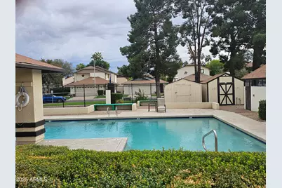 10032 W Sells Drive, Phoenix, AZ 85037 - Photo 18