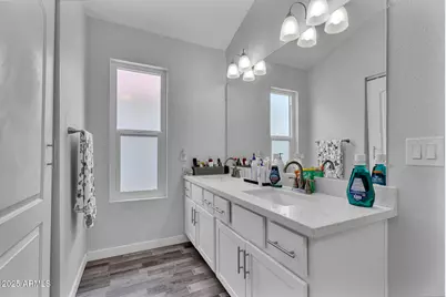 1510 E Commerce Avenue, Gilbert, AZ 85234 - Photo 20