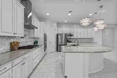 9390 W Parkside Lane, Peoria, AZ 85383 - Photo 4