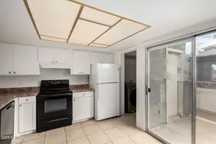 19601 N 7th St, Phoenix, AZ 85024 - Photo 10