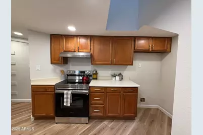 3228 W Glendale Avenue #103, Phoenix, AZ 85051 - Photo 6