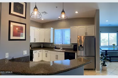 4241 N Pebblecreek Parkway #5, Goodyear, AZ 85395 - Photo 4