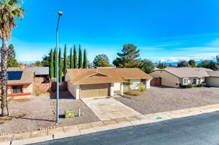 2291 Iris Dr, Sierra Vista, AZ 85635 - Photo 2