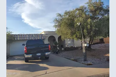 11249 N 50th Avenue, Glendale, AZ 85304 - Photo 1