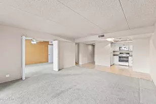 7920 E Camelback Rd, Scottsdale, AZ 85251 - Photo 12