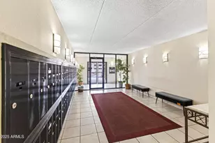 7920 E Camelback Rd, Scottsdale, AZ 85251 - Photo 26