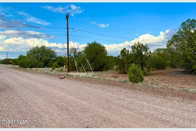 1825 Shumway Street #-, Show Low, AZ 85901 - Photo 12