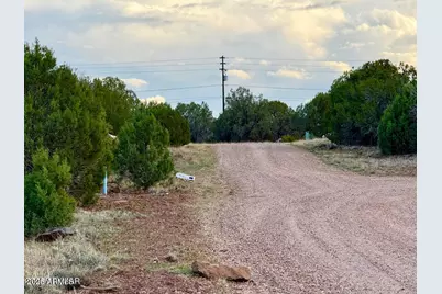 1821 & 1825 Shumway Street #-, Show Low, AZ 85901 - Photo 16