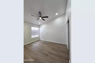 23813 N 39th Lane, Glendale, AZ 85310 - Photo 38