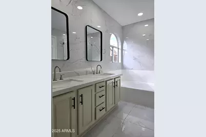 23813 N 39th Lane, Glendale, AZ 85310 - Photo 24