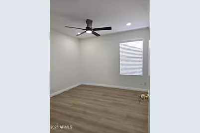 23813 N 39th Lane, Glendale, AZ 85310 - Photo 32