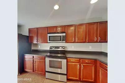 669 W Silver Reef Court, Casa Grande, AZ 85122 - Photo 6