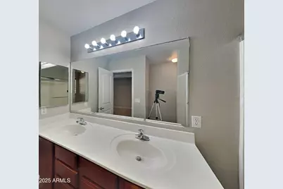 669 W Silver Reef Court, Casa Grande, AZ 85122 - Photo 8