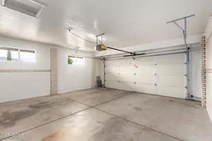 10764 W Cinnebar Ave, Sun City, AZ 85351 - Photo 26