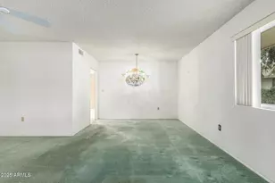 10764 W Cinnebar Ave, Sun City, AZ 85351 - Photo 8