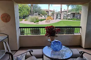 21320 N 56th St, Phoenix, AZ 85054 - Photo 1