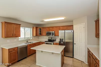 11794 W Belmont Drive, Avondale, AZ 85323 - Photo 6