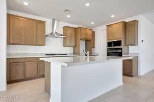 28925 N 172nd Dr, Surprise, AZ 85387 - Photo 2