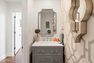 6333 N Scottsdale Rd, Scottsdale, AZ 85250 - Photo 30