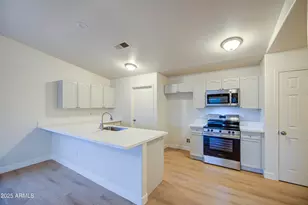 426 W Picket Post Dr, Superior, AZ 85173 - Photo 1