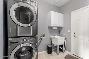 11069 E Kilarea Ave, Mesa, AZ 85209 - Photo 26