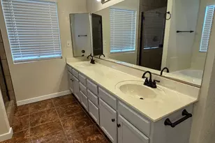 11029 W Crimson Ln, Avondale, AZ 85392 - Photo 14