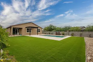 18812 W Mescal St, Surprise, AZ 85388 - Photo 14