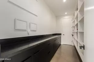 4905 E White Gates Dr, Phoenix, AZ 85018 - Photo 32