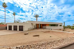 4905 E White Gates Dr, Phoenix, AZ 85018 - Photo 4