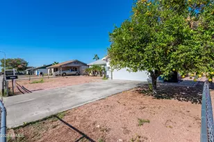 4046 E Hidalgo Ave, Phoenix, AZ 85040 - Photo 4