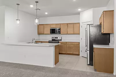 18485 N Foxtail Drive, Maricopa, AZ 85138 - Photo 8