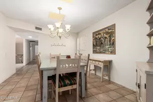 10102 W Concho Cir, Sun City, AZ 85373 - Photo 8