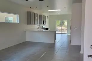 672 S Meadowood Ln, Sierra Vista, AZ 85635 - Photo 6