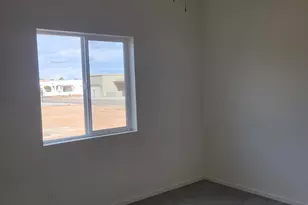 672 S Meadowood Ln, Sierra Vista, AZ 85635 - Photo 12