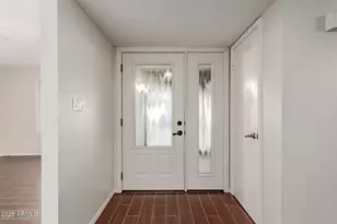 2612 S Azalea Dr, Tempe, AZ 85282 - Photo 2