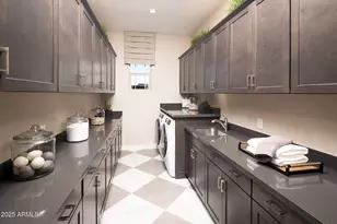 8520 W Solano Dr, Glendale, AZ 85305 - Photo 10