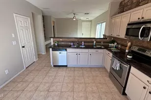 2587 W Patagonia, Phoenix, AZ 85086 - Photo 6