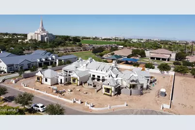 3152 S Penrose Court, Gilbert, AZ 85295 - Photo 2