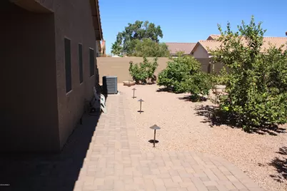 11816 W Windsor Avenue, Avondale, AZ 85392 - Photo 16