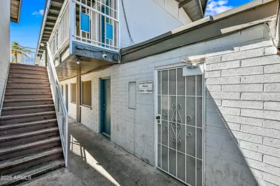 3025 N 32nd Street #10, Phoenix, AZ 85018 - Photo 12